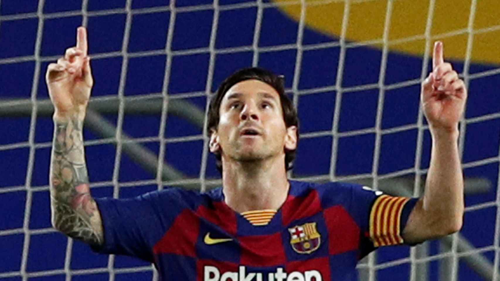 Leo Messi celebra el gol con el Barcelona en el Camp Nou contra el Leganés