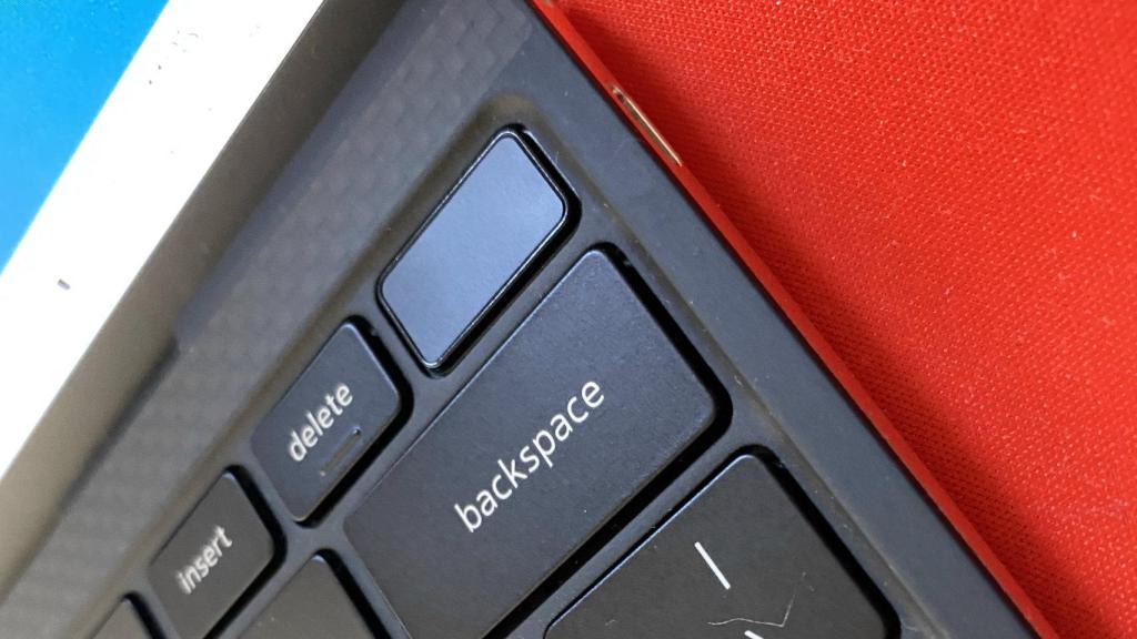 La tecla de encendido del Dell XPS 13 también cumple funciones de seguridad
