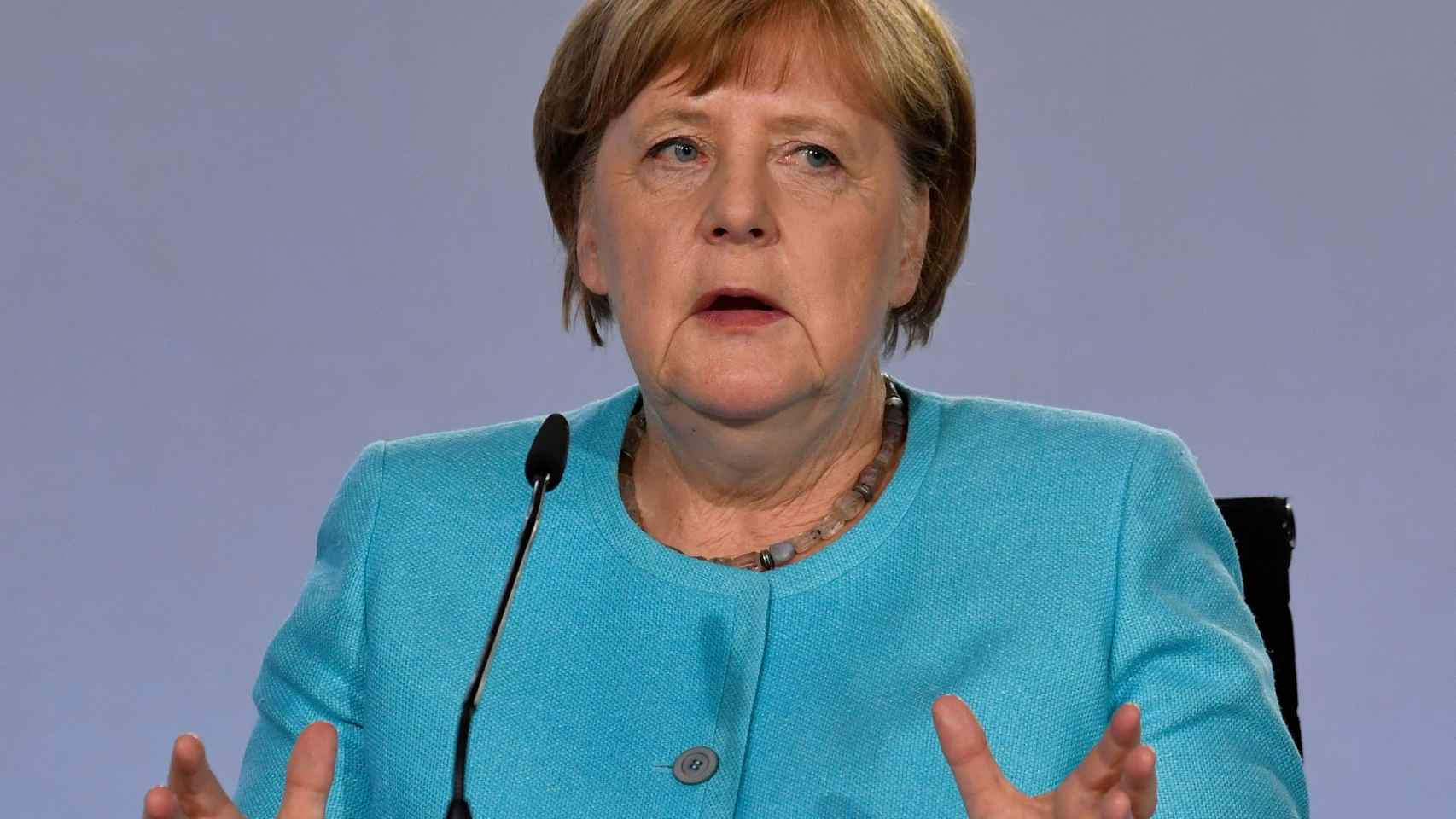 La canciller alemana, Angela Merkel, admite que las posiciones aún están alejadas