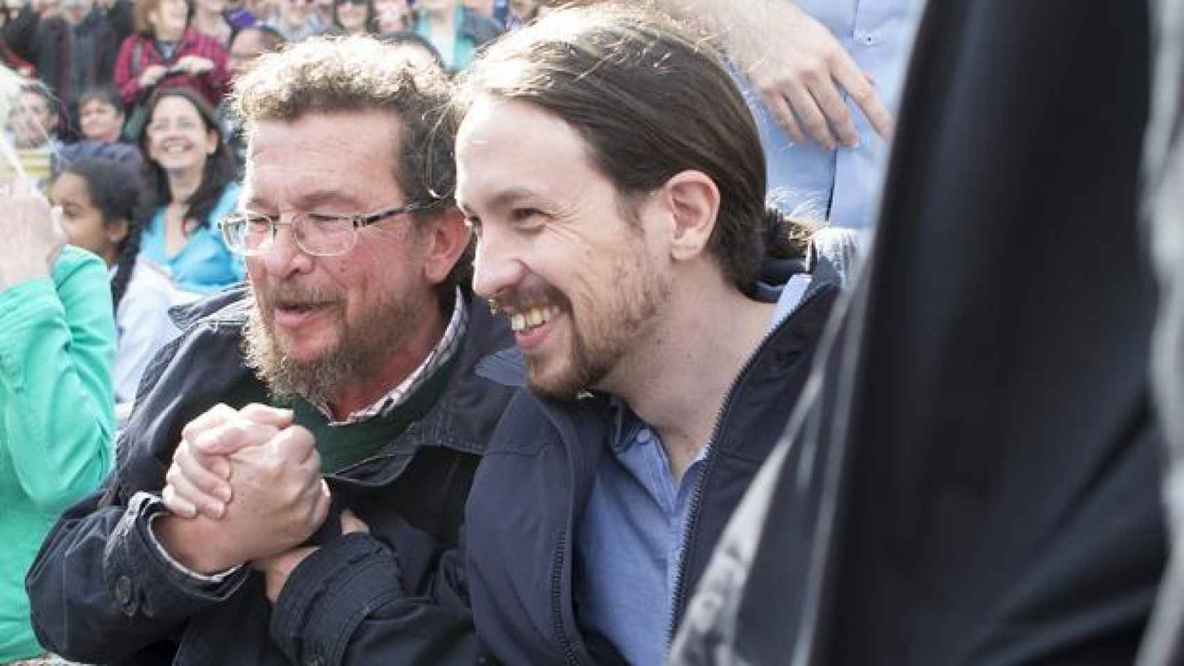 Pablo Iglesias junto a su padre, Francisco Javier.