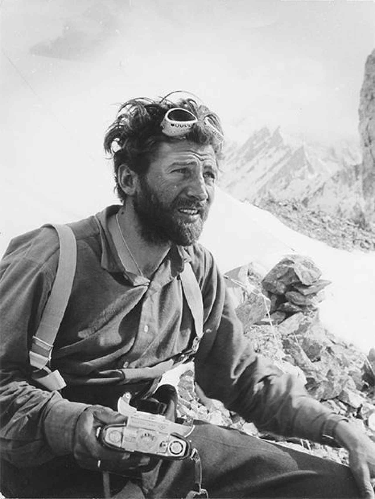Subir al Nanga Parbat, como Reinhold Messner, o al menos planearlo.