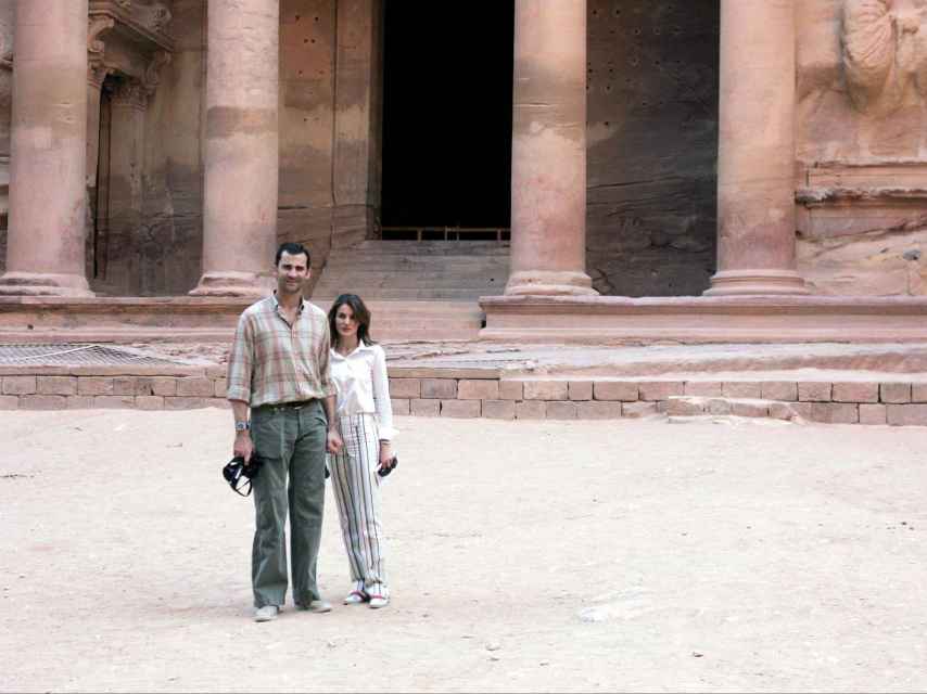 Felipe y Letizia en la Ciudad Perdida de Petra en mayo del año 2004.