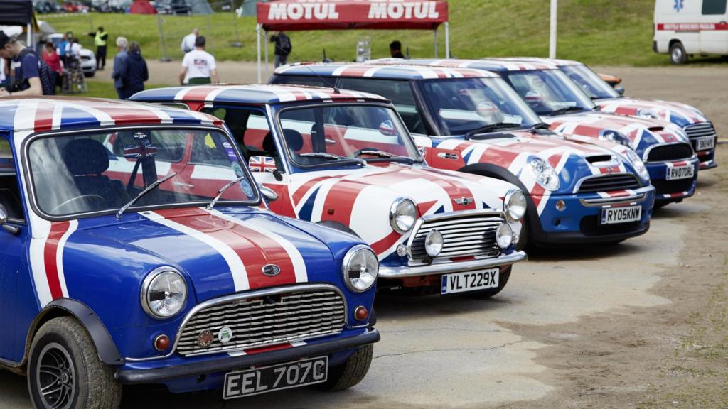 Mini, compañía de BMW, sería una de las marcas más perjudicadas ante un Brexit sin acuerdo.