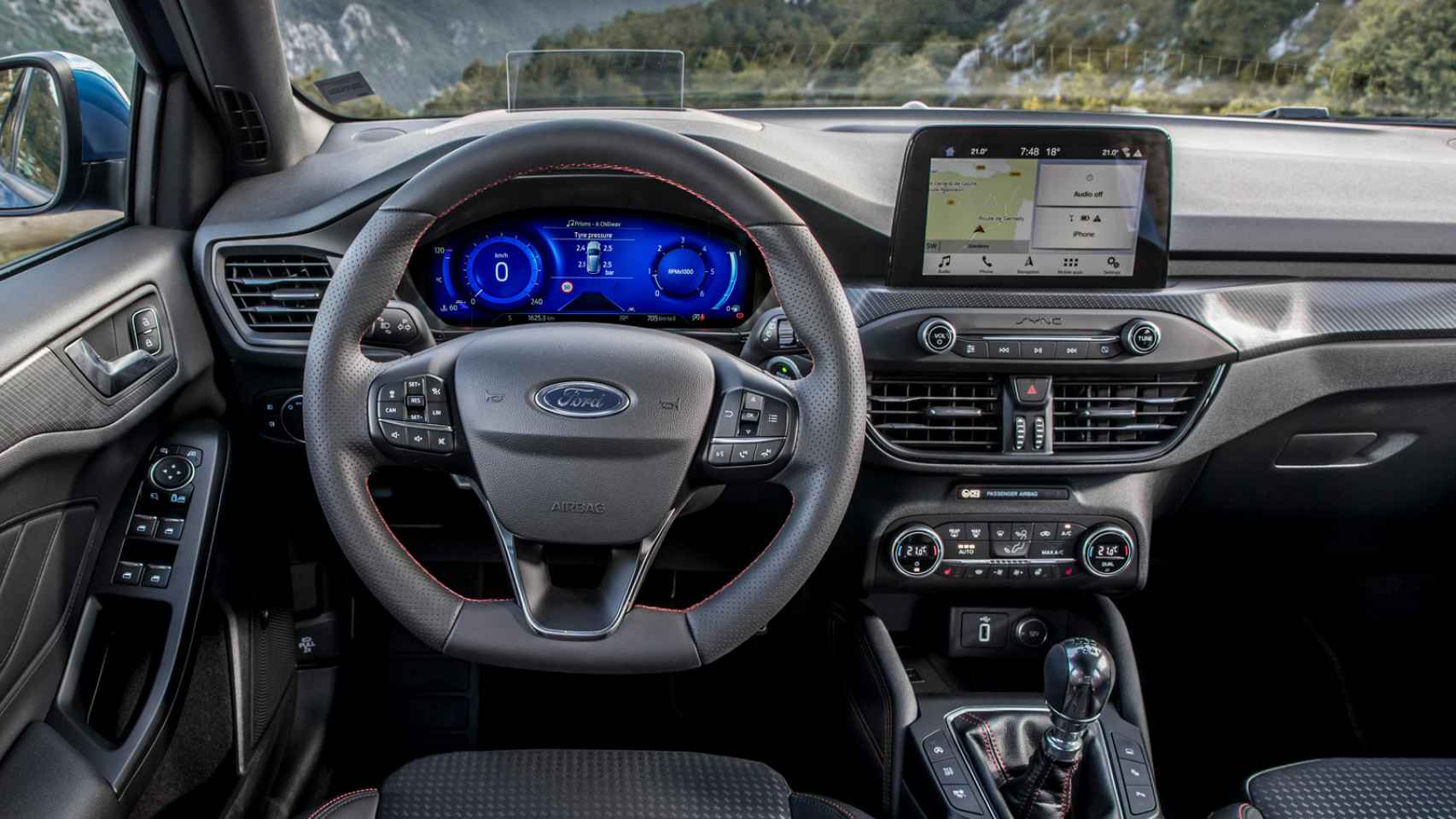 El Ford Focus estrena cuadro digital.