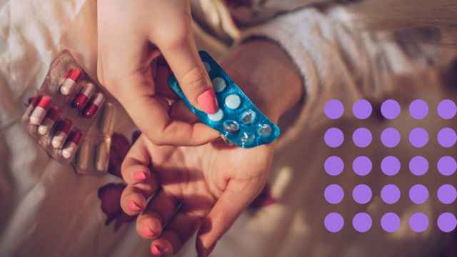Por qué las mujeres sufren más efectos secundarios de los medicamentos: el problema de las dosis