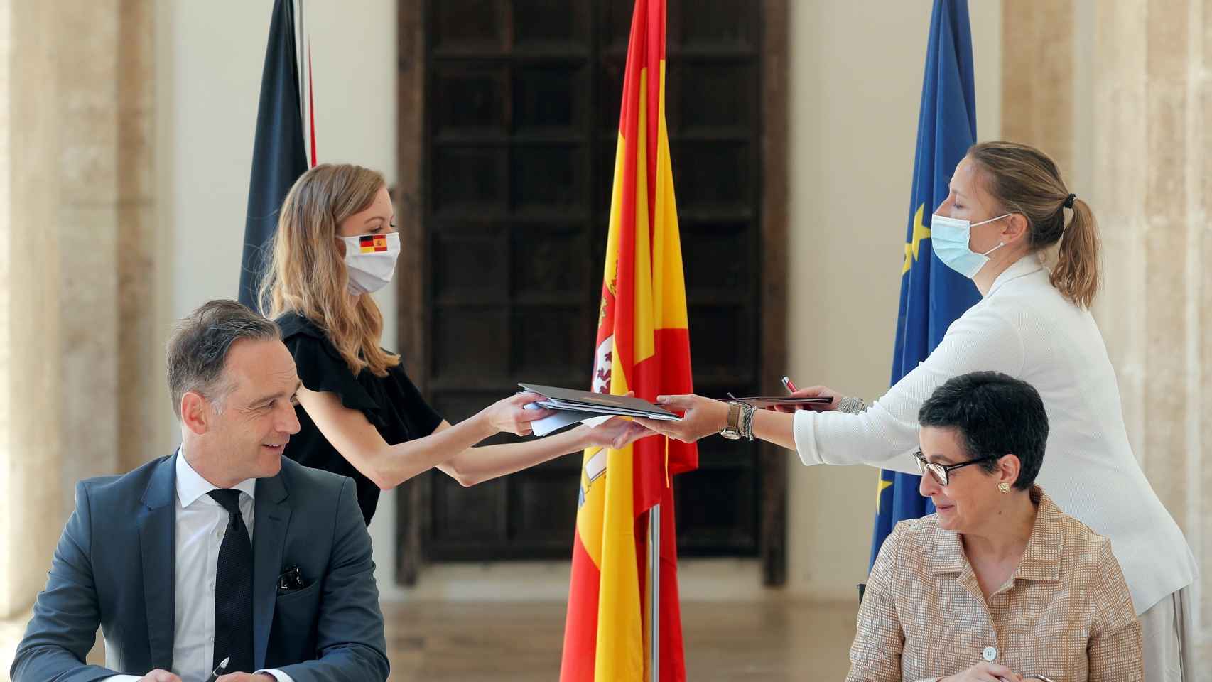 Arancha González Laya durante la cita en Valencia con su homólogo alemán, Heiko Maas.