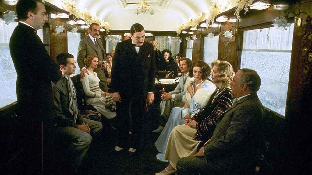 Escena de 'Asesinato en el Orient-Express' (1974).