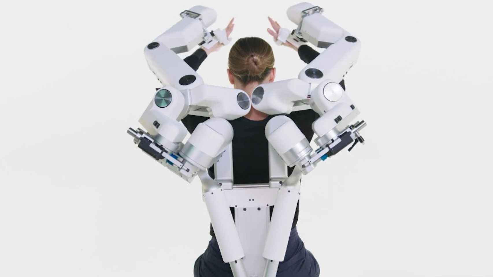 Este es un fisioterapeuta en versión robot