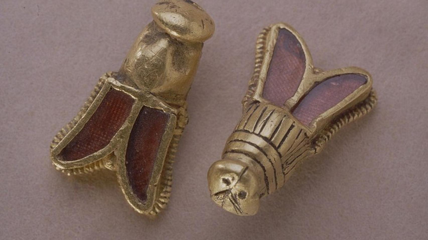 Abejas de oro que formaban parte del ajuar de Childerico.