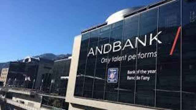 Imagen de edificio de Andbank.