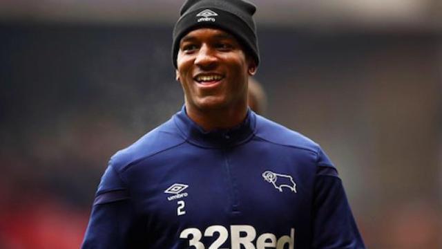 Andre Wisdom, exjugador del Liverpool, apuñalado en la cabeza en un atraco