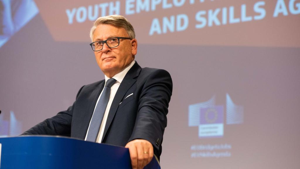 Díaz se reúne también en Bruselas con el comisario de Empleo, Nicolas Schmit