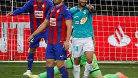 Rubén García celebra uno de sus goles con Osasuna ante el Eibar