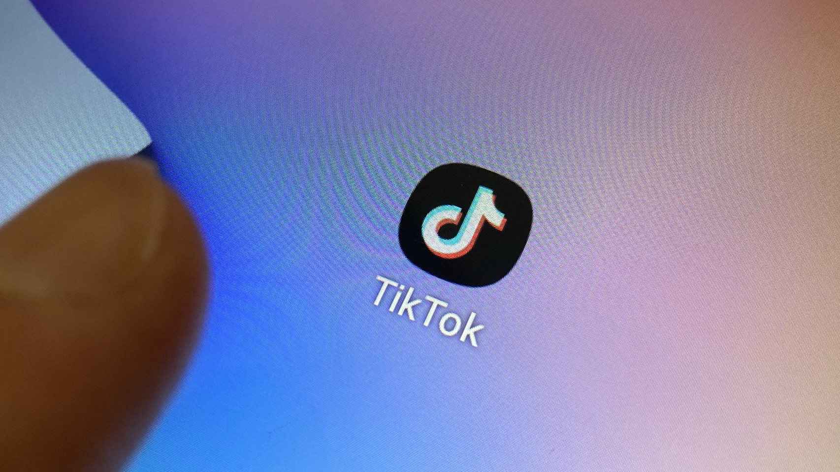 TikTok es una de las apps que habrían sido 'espiadas' de esta forma