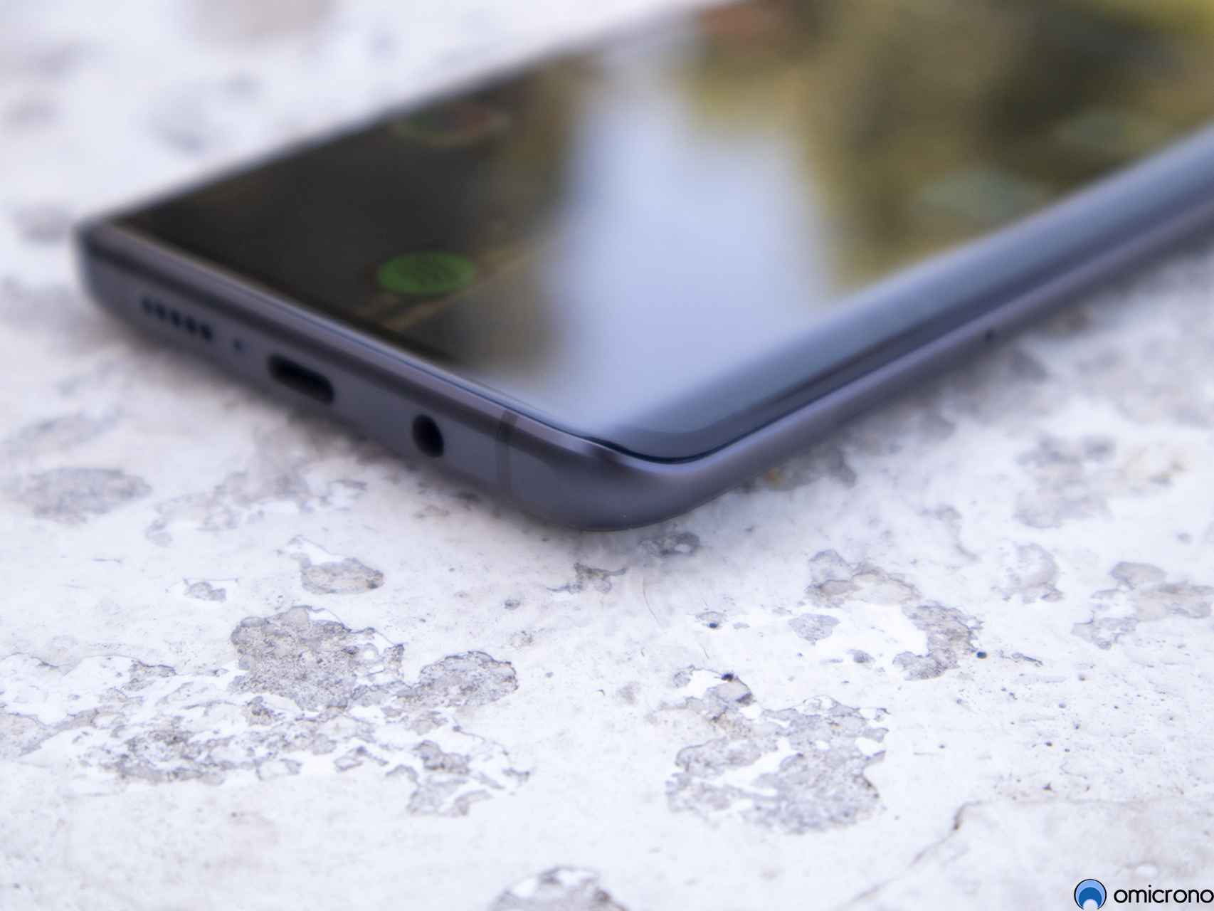 La curvatura del Xiaomi Mi Note 10 Lite nos parece algo pronunciada de más.