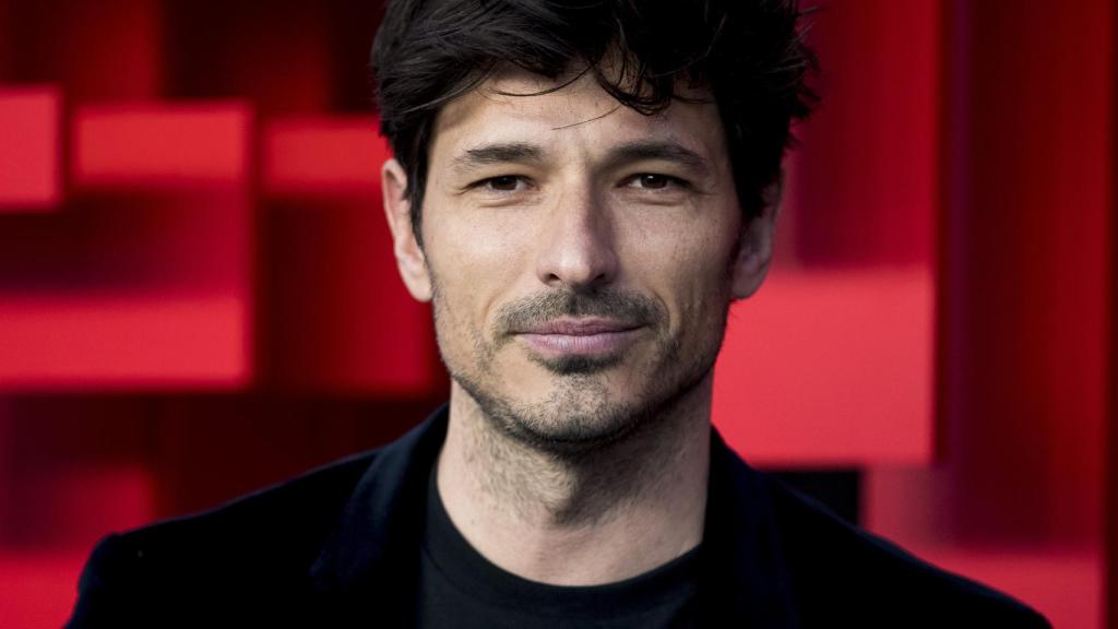 Andrés Velencoso, una estrella también fuera de la moda: desvelamos su  próximo proyecto laboral