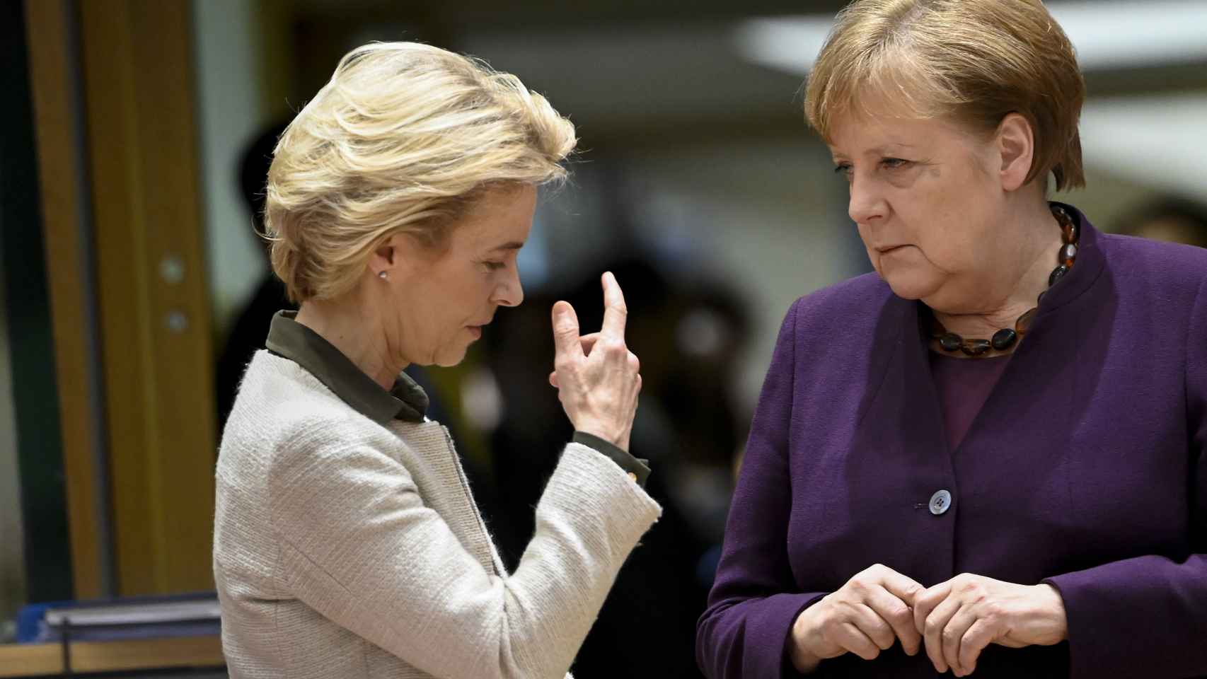 Ursula Von der Leyen y Angela Merkel.