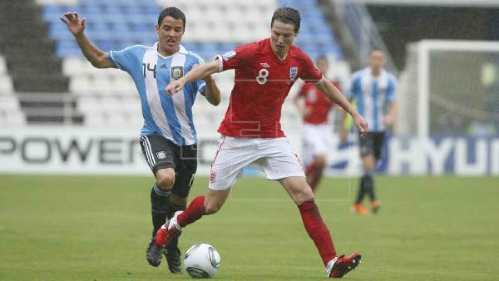 El futbolista Alexis Zárate en un partido con Argentina Sub-17