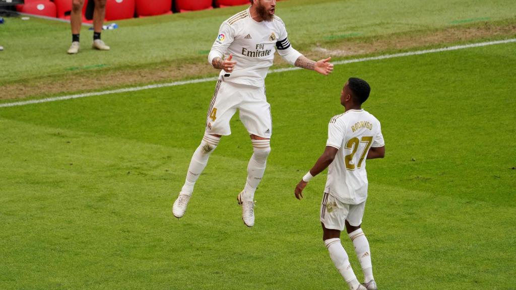 Sergio Ramos celebra su gol al Athletic