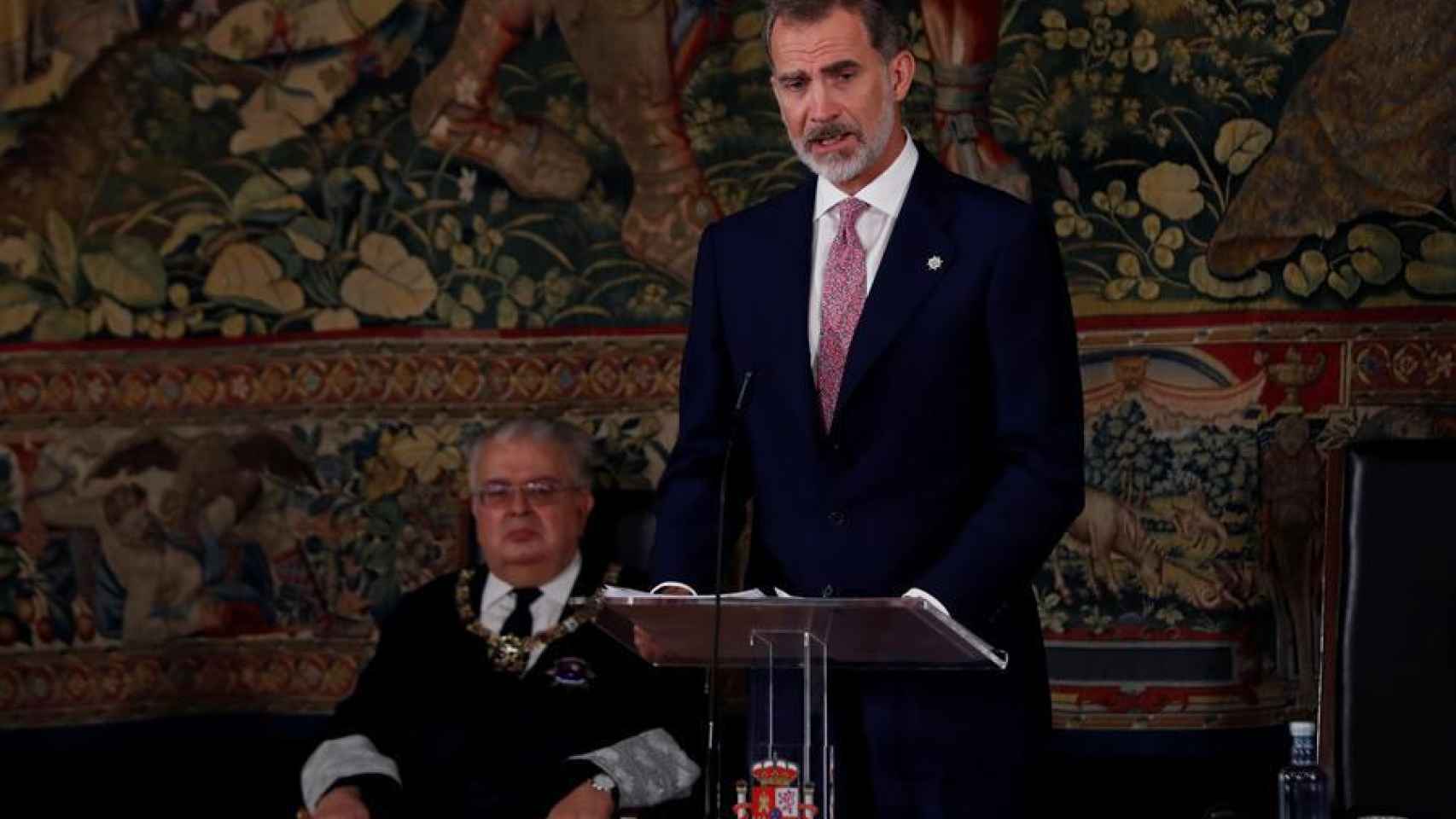 El rey Felipe durante su intervención en el acto del 40 aniversario del Tribunal Constitucional. Efe