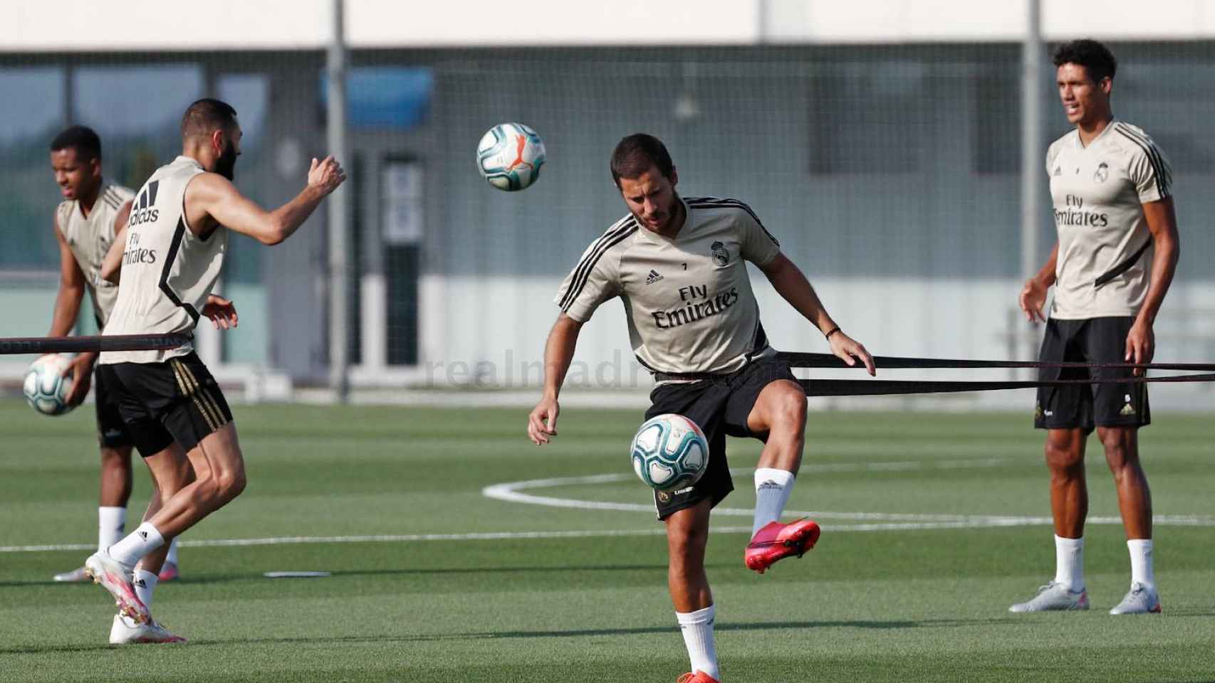Hazard, casi listo: completó parte del entrenamiento del Madrid con sus compañeros