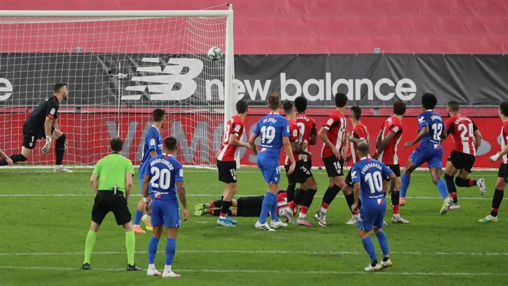 Gol de Banega en el Athletic - Sevilla de la jornada 35 de La Liga