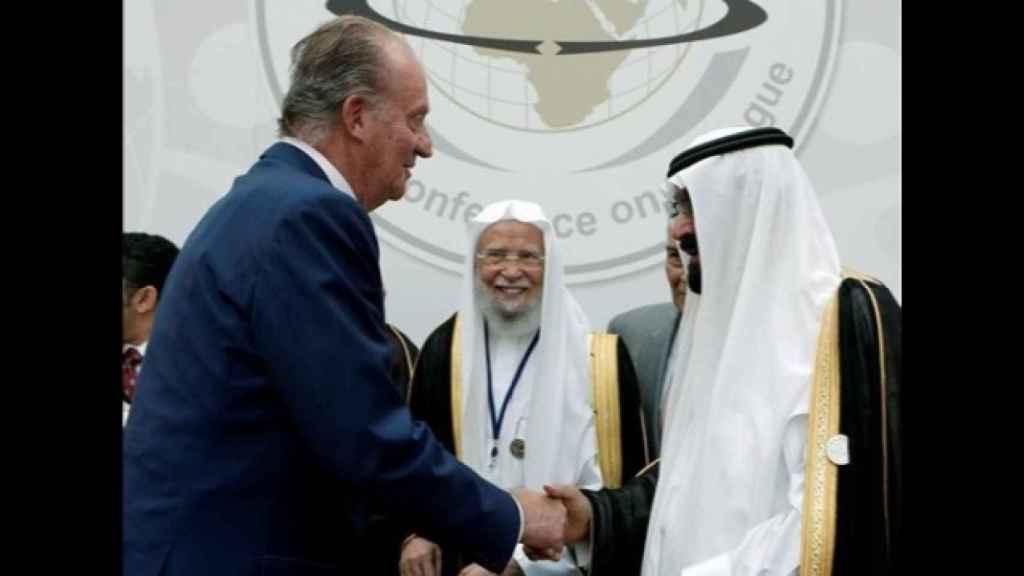 Juan Carlos I y el rey Abdalá durante la Conferencia Mundial para el Diálogo.