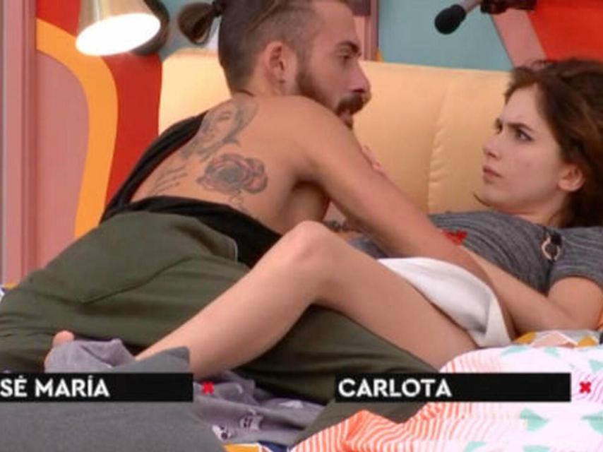 Carlota y José María en 'Gran Hermano Revolution' en 2017.