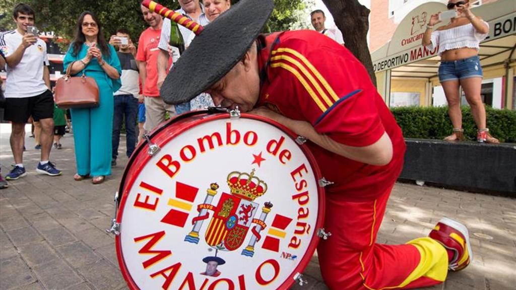 Manolo 'El del Bombo' "Siempre lo di todo por España, el Mundial