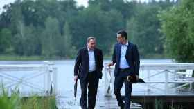 Pedro Sánchez y el primer ministro sueco, Stefan Löfven, durante su reunión de este miércoles