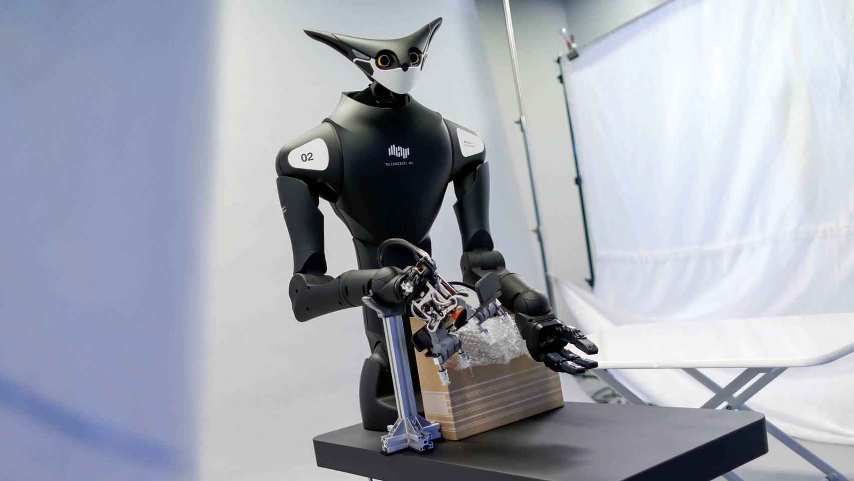 Robot Model T, de Telexistence.