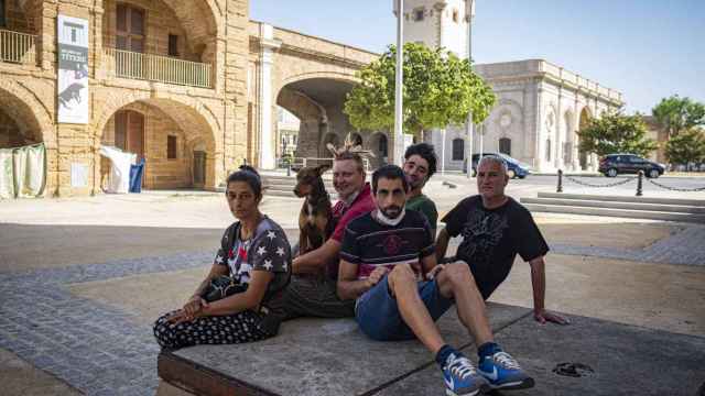 Algunos de los 103 ‘sintecho’ que viven en las calles de Cádiz.