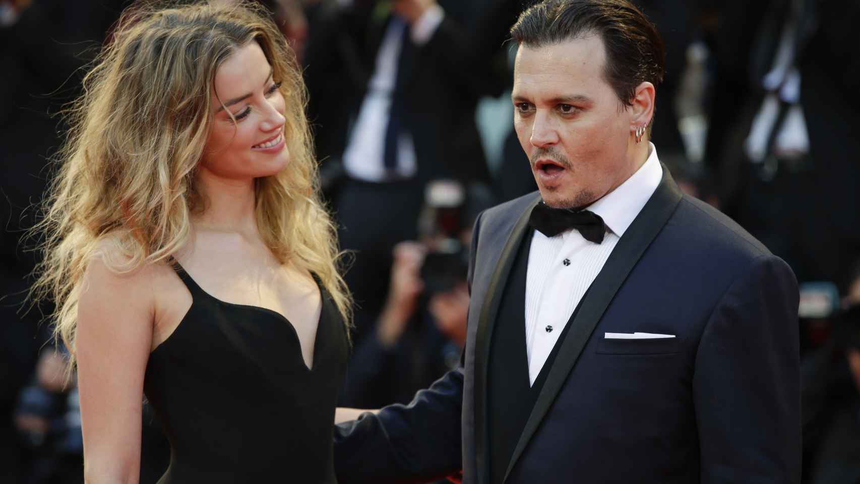 Johnny Depp y Amber Heard mantienen un duro cruce de acusaciones.