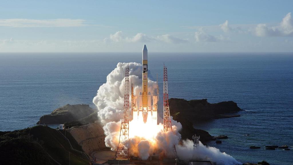 Despegue del cohete de Mitsubishi Heavy industries con la sonda Hope en su interior