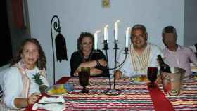 El condenado Félix Ramos, junto a María Almendros y Manuela Vilches, a las que ahora también investiga Marruecos.