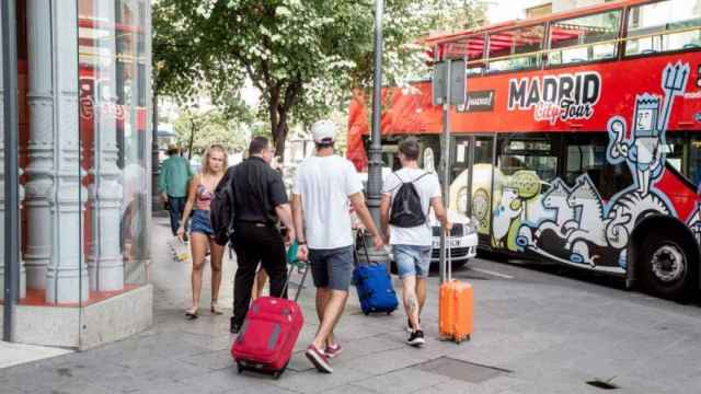 Turistas en Madrid | EP