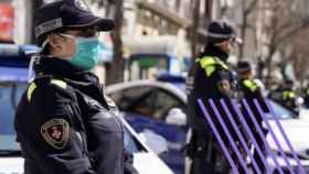Uno de cada tres aspirantes a entrar en la Guardia Urbana de Barcelona son mujeres. EFE