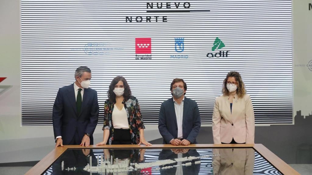 Presentación de la maqueta digital de MNN en la sede de la Comunidad de Madrid.