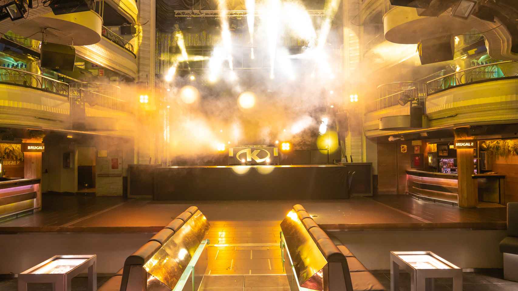 Teatro Kapital ha optado por habilitar palcos acotados, con camareros y baño privado.