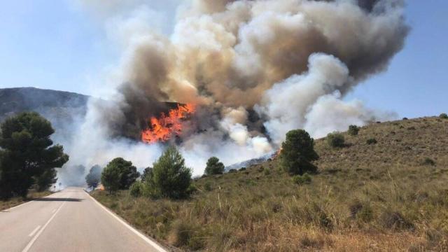 El incendio de Agramón presentaba ayer este aspecto