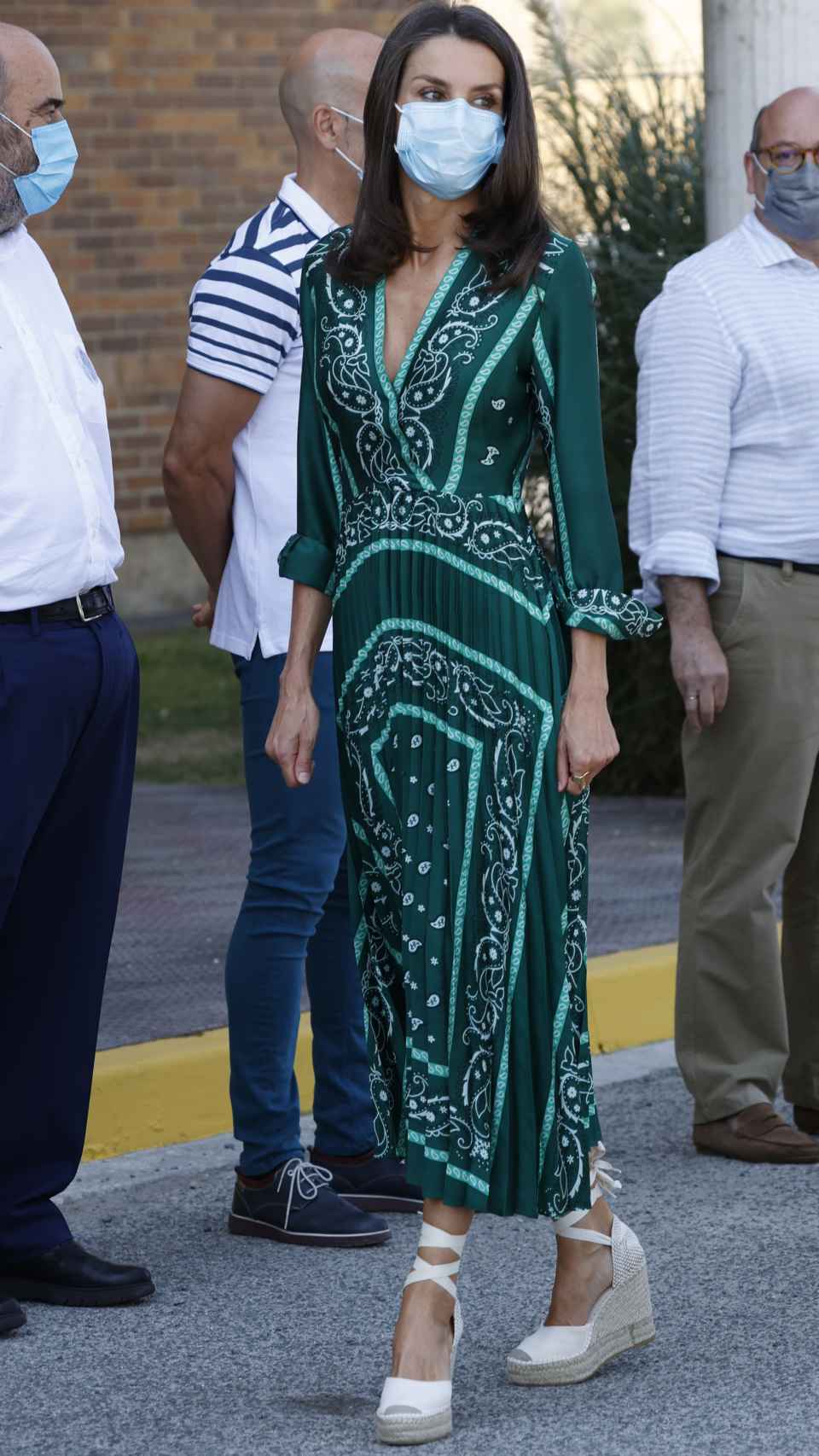 Letizia con el vestido verde Sandro que ya ha lucido en más ocasiones.