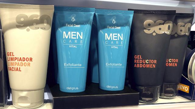 Exfoliante facial masculino de Mercadona.