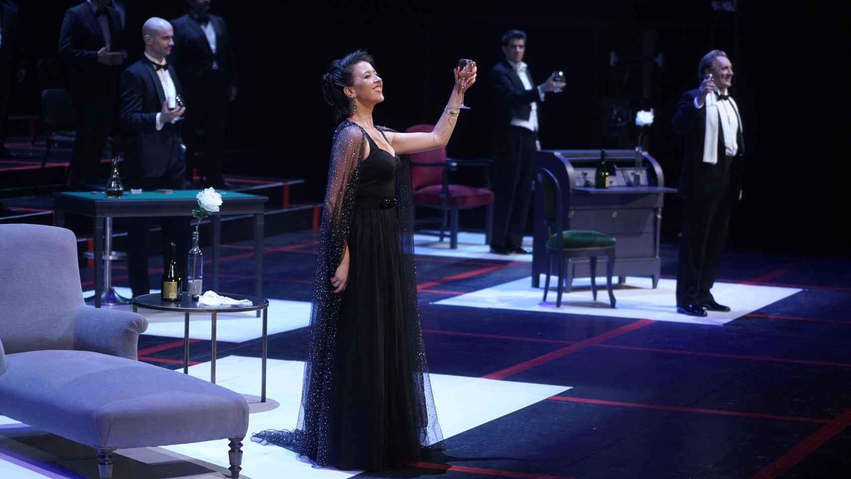 Lisette Oropesa sobre el escenario del Teatro Real.