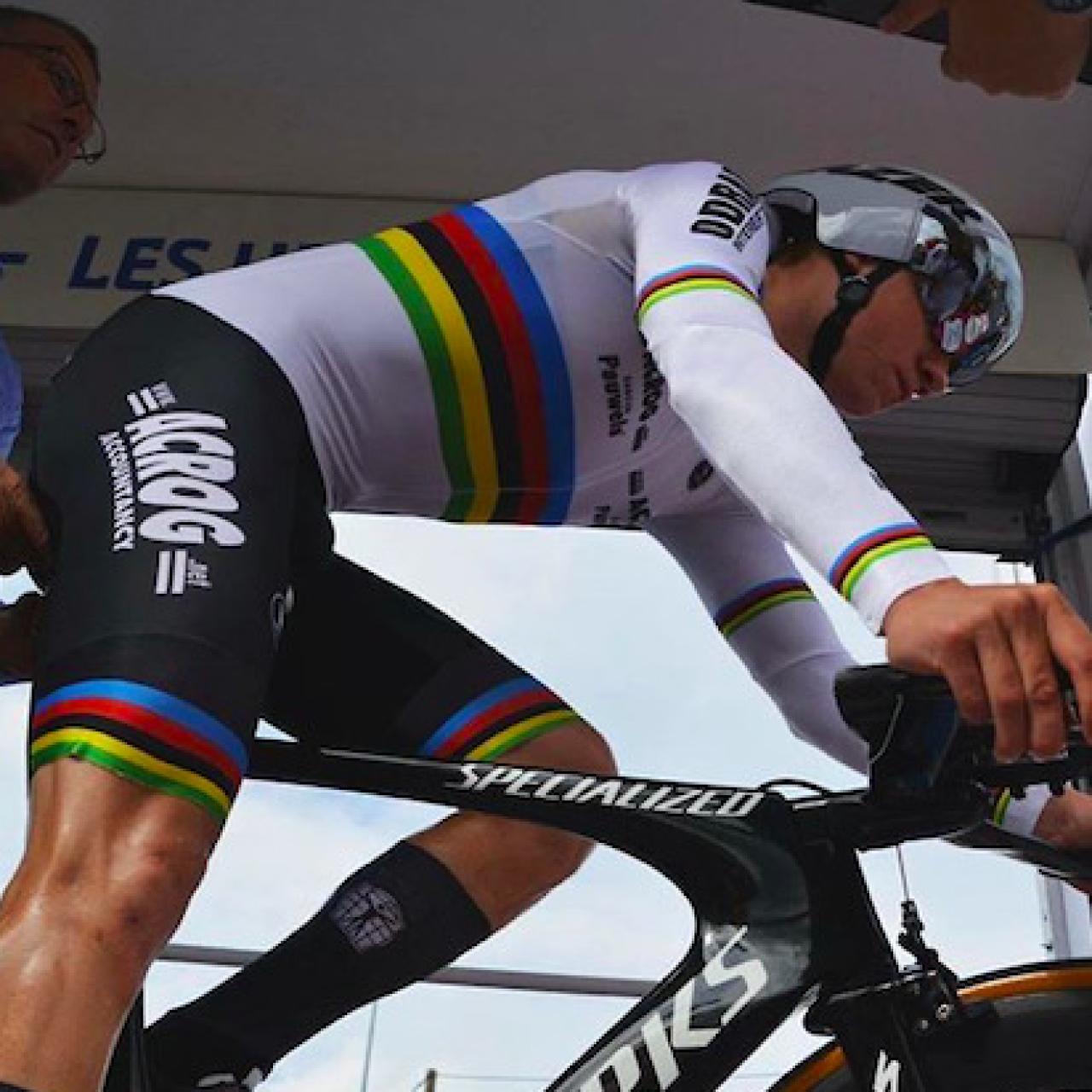 Evenepoel antes de comenzar una contrarreloj