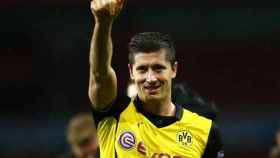 Lewandowski hace un gesto durante un partido del Dortmund