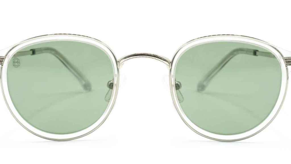El segundo modelo de gafas destaca por su toque más luxury.