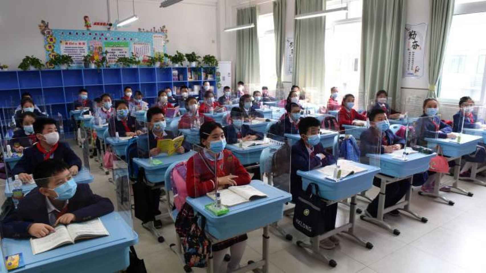 Niños en una escuela de China. Efe.