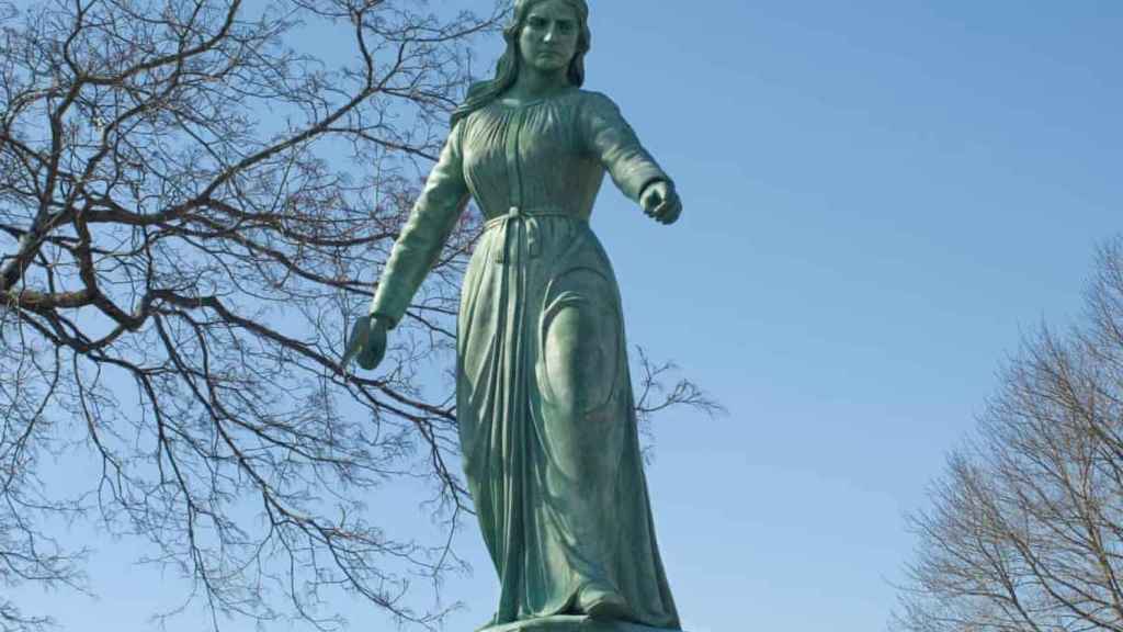 Monumento a Hannah Duston en Haverhill, Massachusetts.