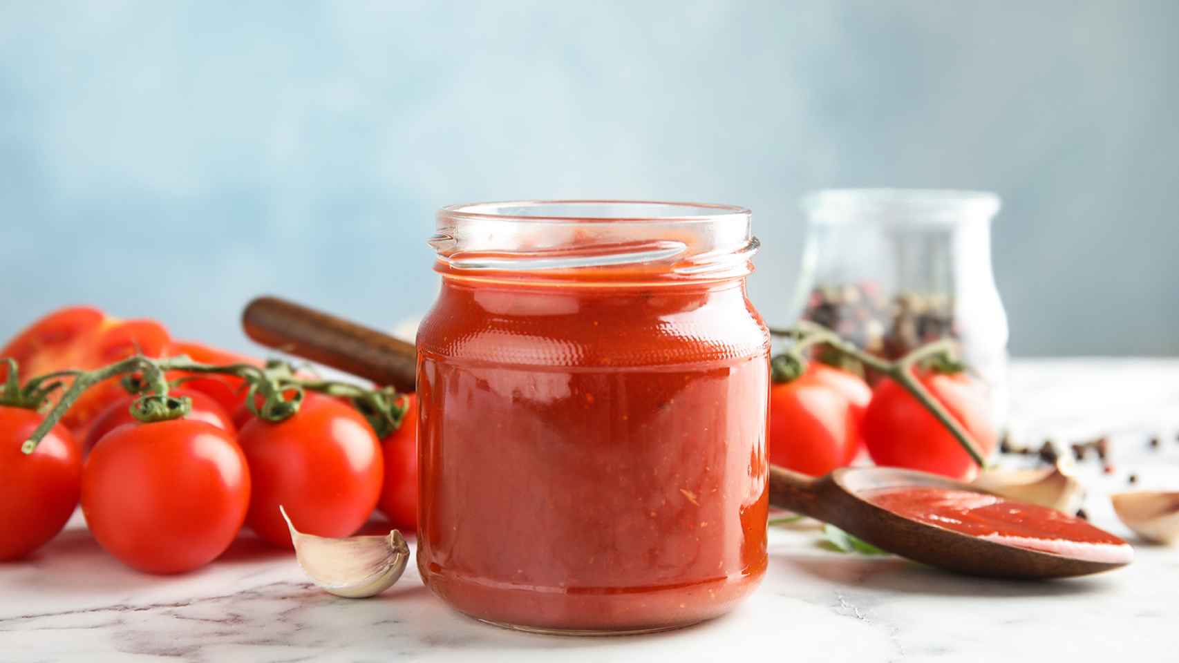 La gran mentira del tomate frito de bote: no es casi tomate y va cargado de  azúcar