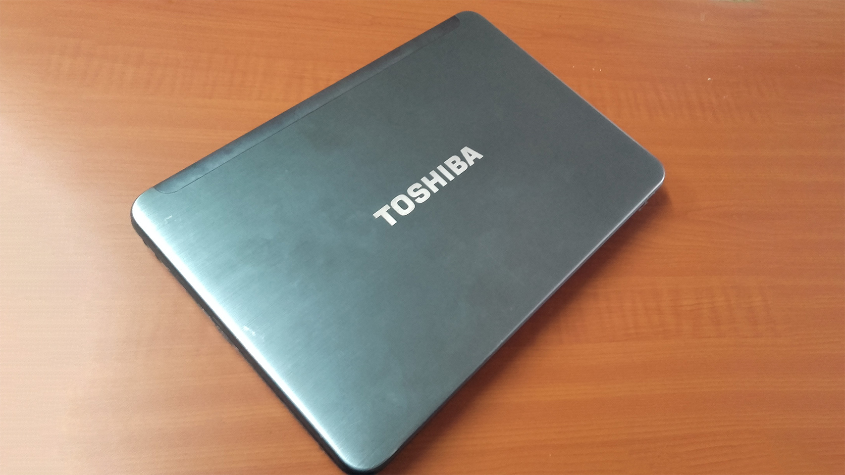 Ordenador portátil de Toshiba.